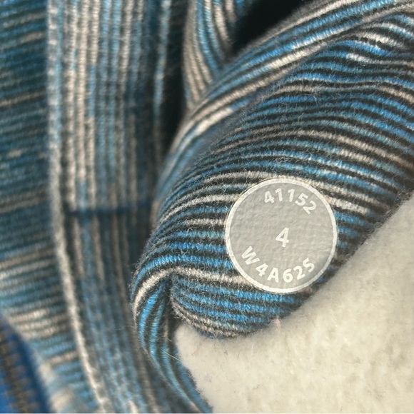 Lululemon Scuba Hoodie Stretch Women’s Sz 4 Blue Gray Full Zip Thumbholes W4A62S - Picture 2 of 15